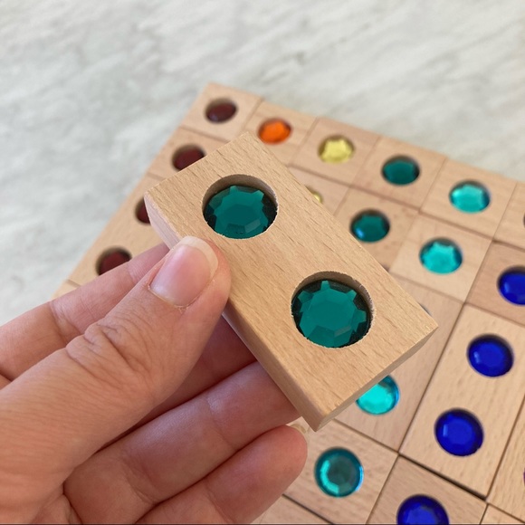 Montessori Building Color Gem Blocks - Picture 4 of 16